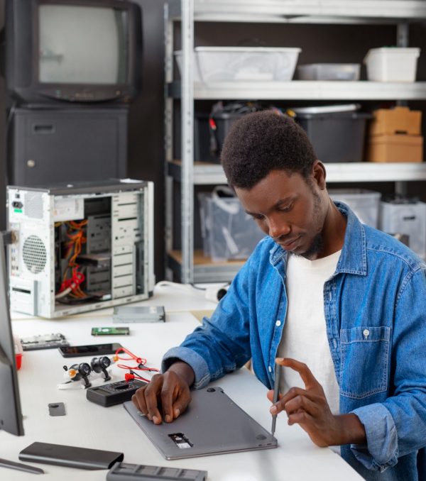 close-up-man-working-computer-chips